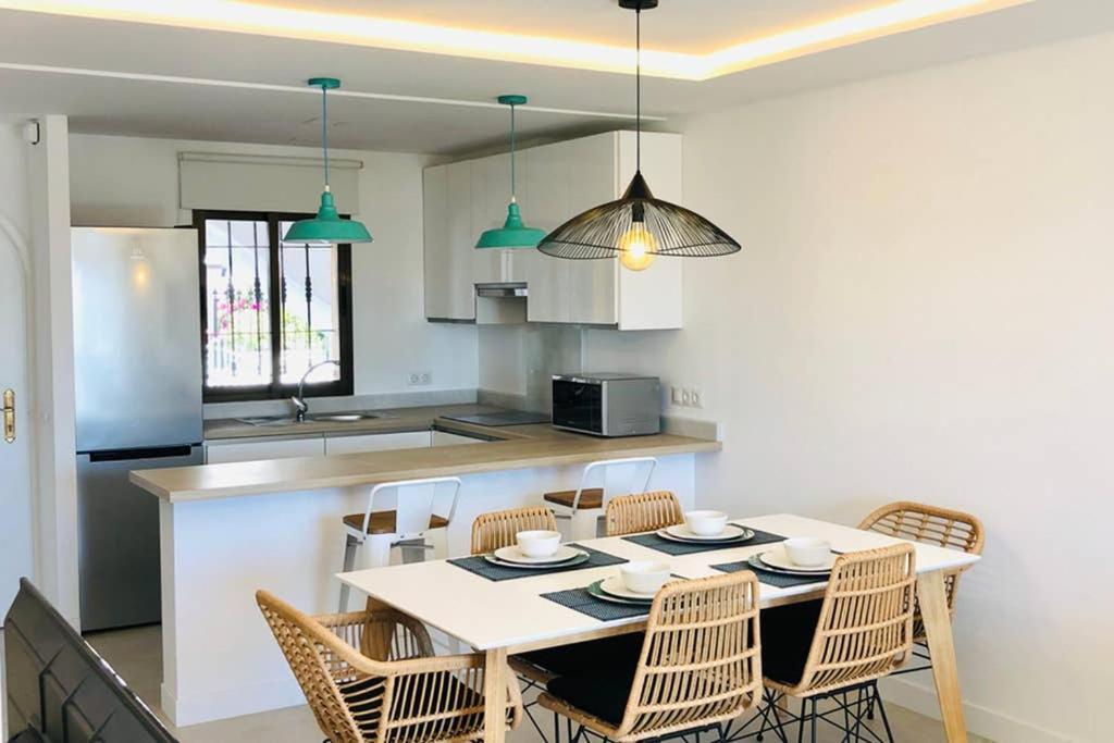 Apartment Luxury Modern By The Málaga